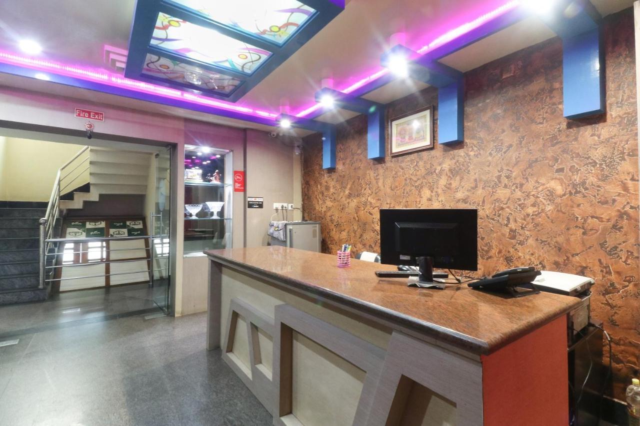 Hotel O Nirmala Residency Μπουμπάνεσβαρ Εξωτερικό φωτογραφία
