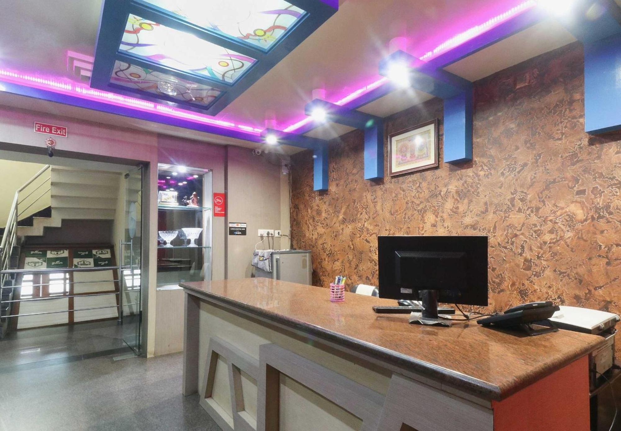 Hotel O Nirmala Residency Μπουμπάνεσβαρ Εξωτερικό φωτογραφία